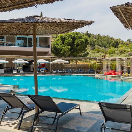 Zoe Hotel, Trypiti Beach Resort & Hive Water Park Limenaria  Bagian luar foto
