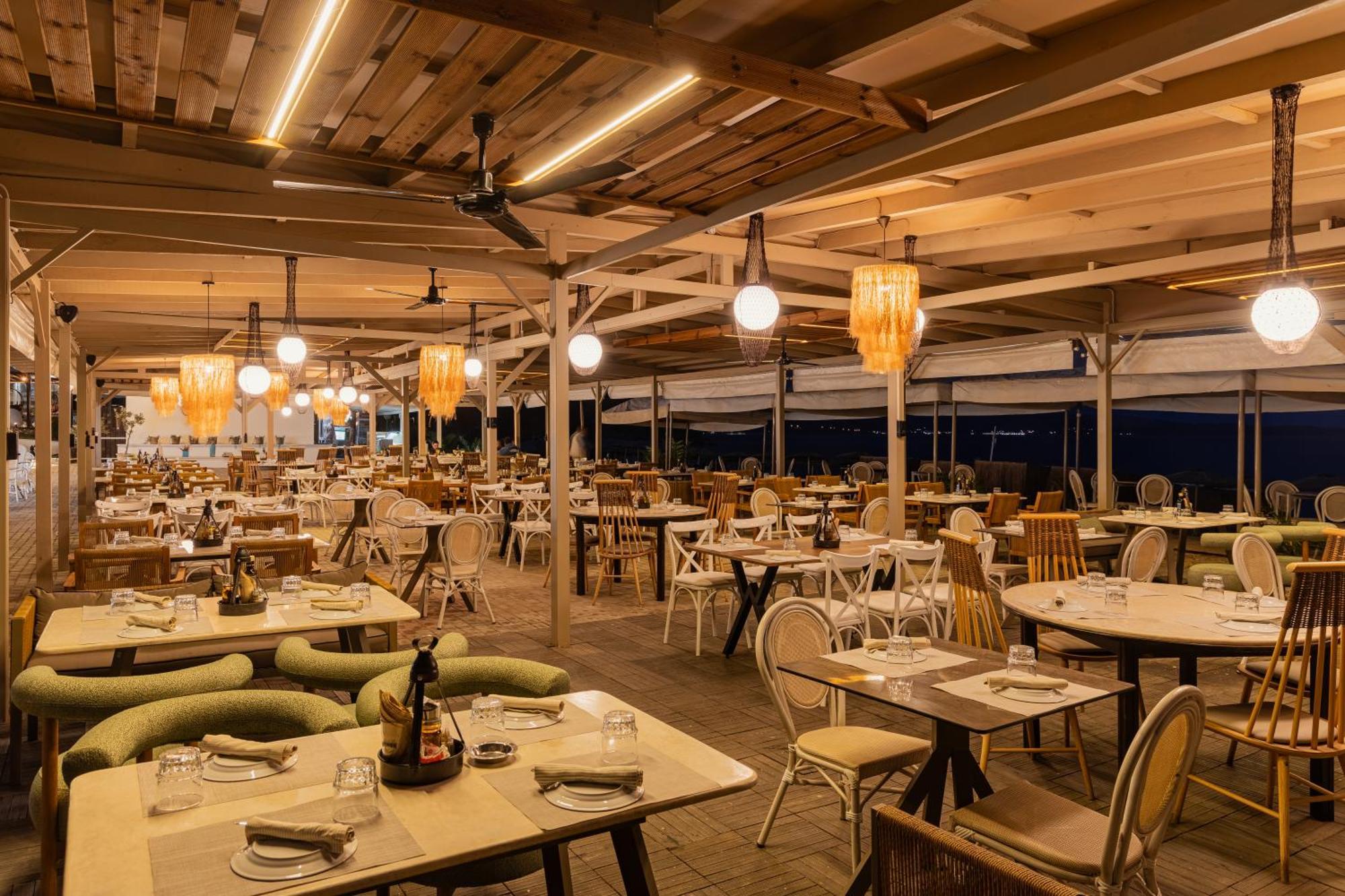 Zoe Hotel, Trypiti Beach Resort & Hive Water Park Limenaria  Bagian luar foto