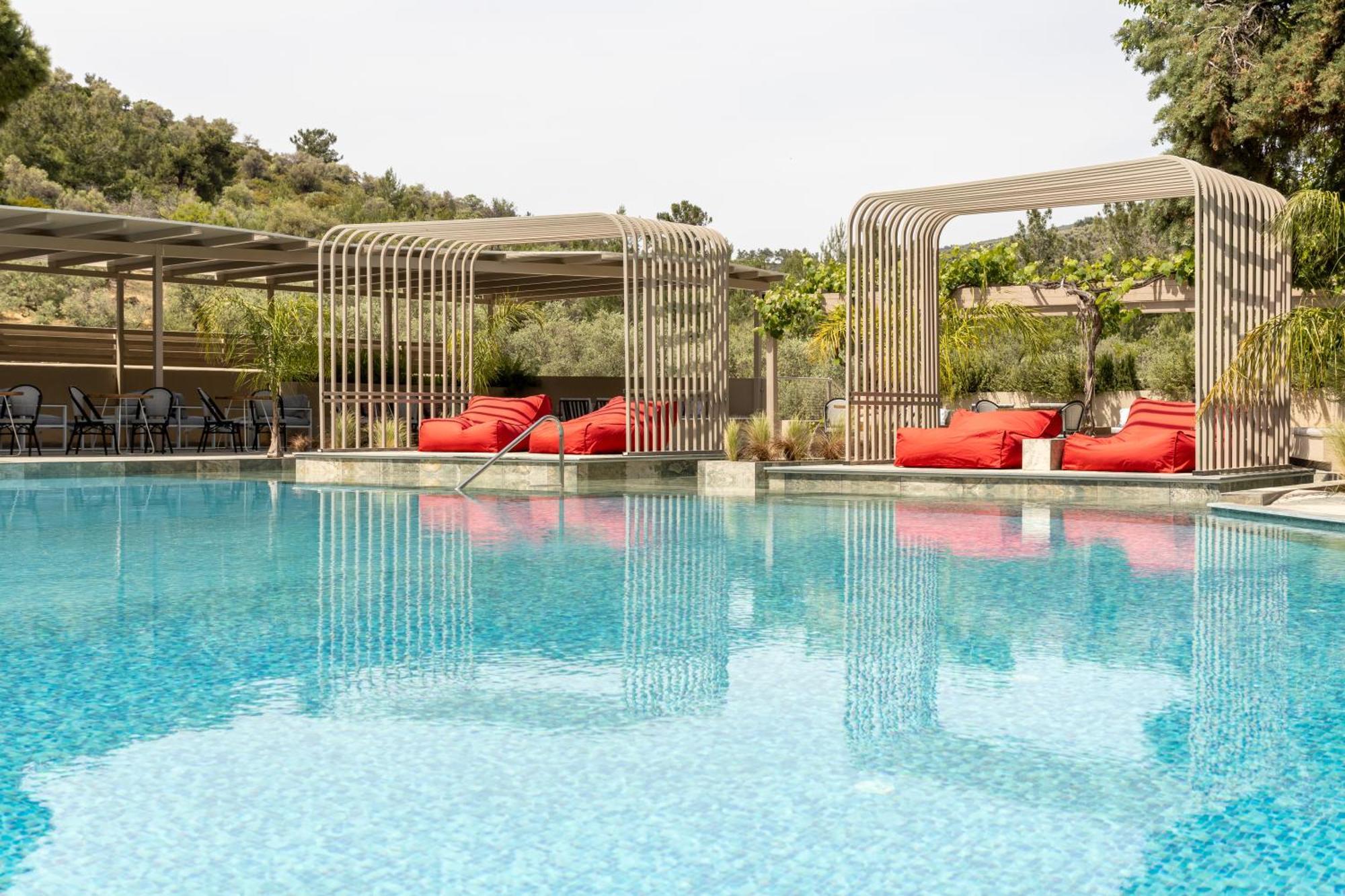 Zoe Hotel, Trypiti Beach Resort & Hive Water Park Limenaria  Bagian luar foto