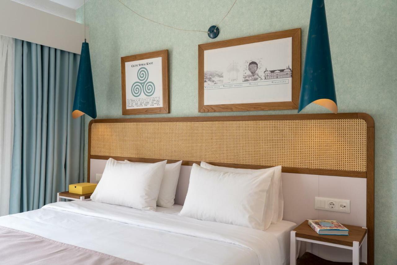 Zoe Hotel, Trypiti Beach Resort & Hive Water Park Limenaria  Bagian luar foto