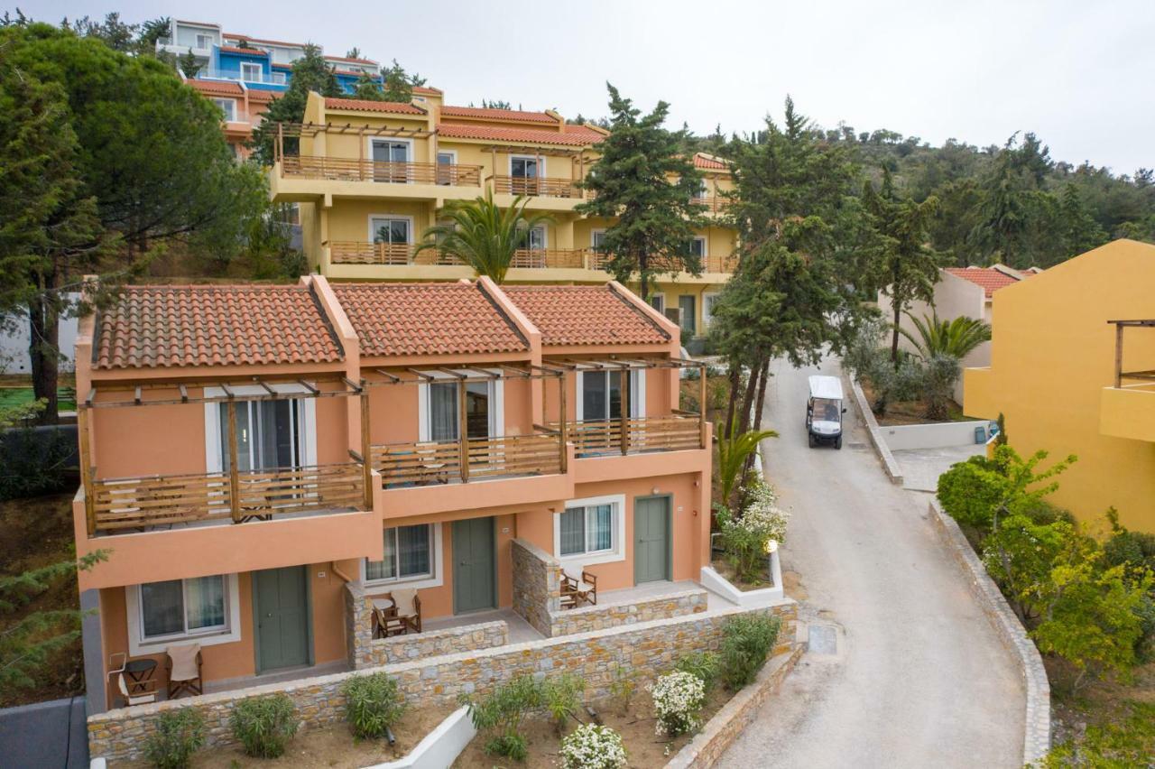 Zoe Hotel, Trypiti Beach Resort & Hive Water Park Limenaria  Bagian luar foto