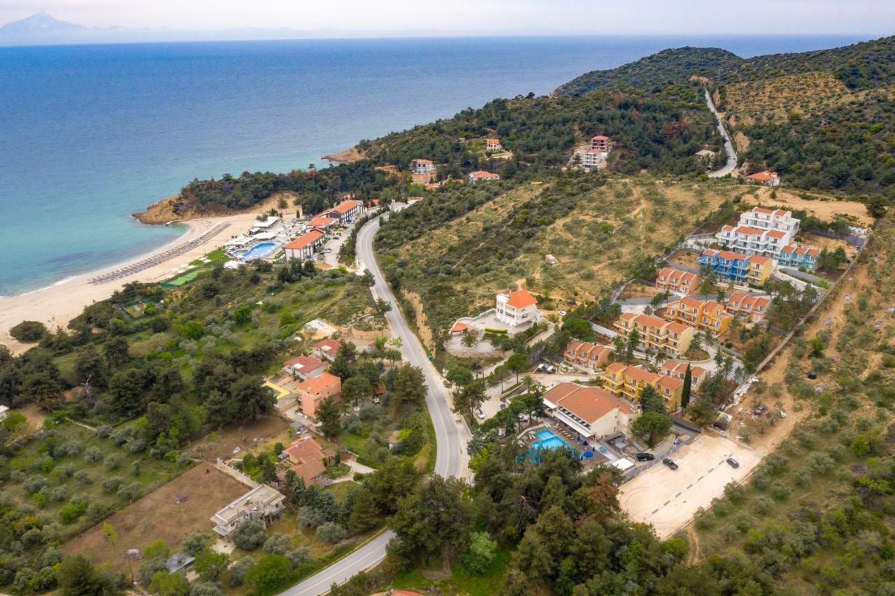 Zoe Hotel, Trypiti Beach Resort & Hive Water Park Limenaria  Bagian luar foto